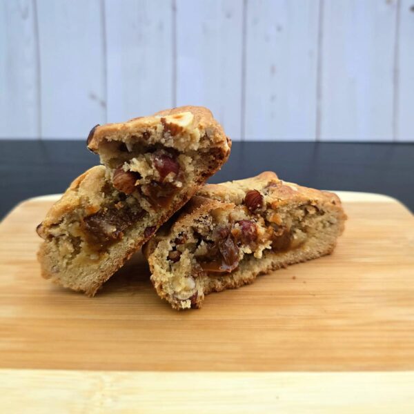 NY style dulce de leche stuffed cookie – galleta rellena de dulce de leche, Jaimes Artisan Bakery